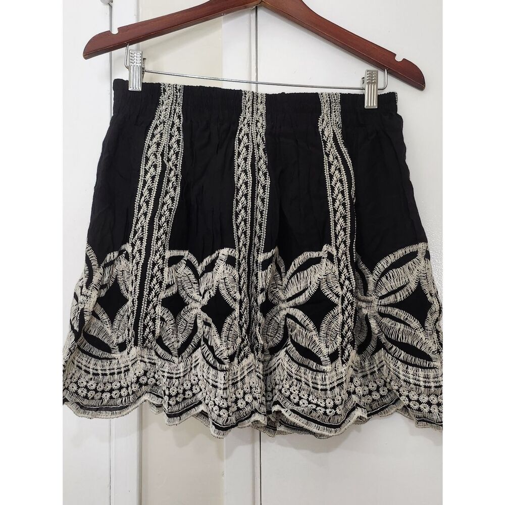 Black And White Embroidered Skirt